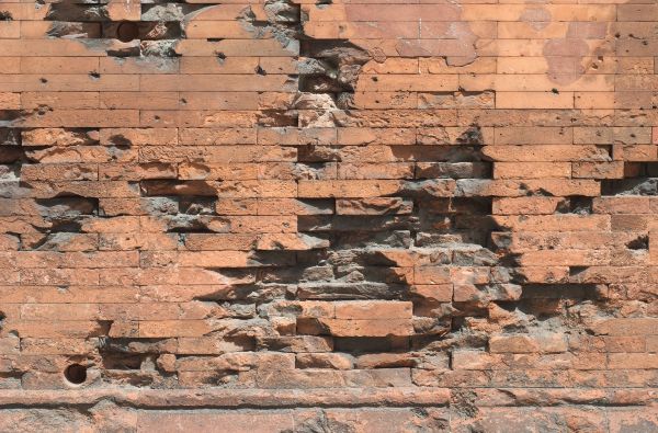 Damaged Brick Repair in Yorktown